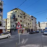 Liam\'S Apartment Durres